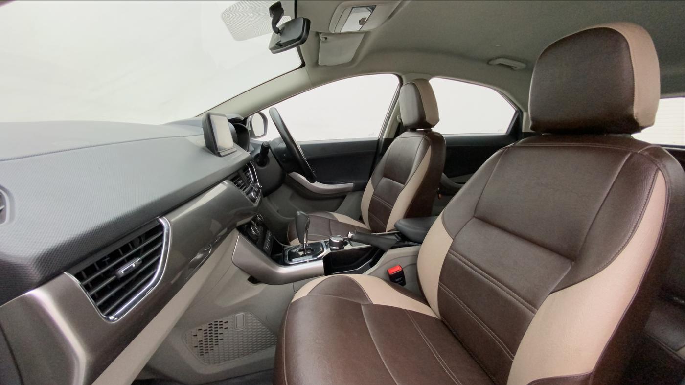 2018 Tata NEXON XZA PLUS DIESEL, Diesel, Automatic, 63,671 km, Right Side Front Door Cabin