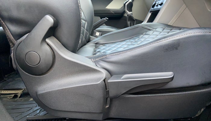 2022 Volkswagen TAIGUN HIGHLINE 1.0 TSI MT, Petrol, Manual, 67,559 km, Driver Side Adjustment Panel