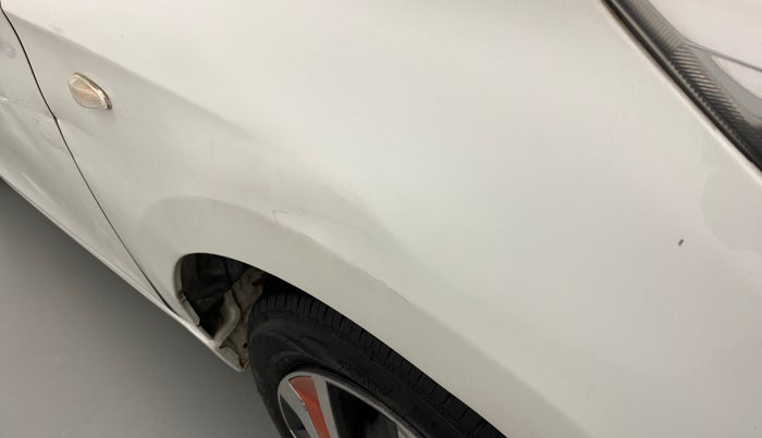 2017 Tata Tiago WIZZ EDITION PETROL, Petrol, Manual, 61,157 km, Right fender - Slightly dented