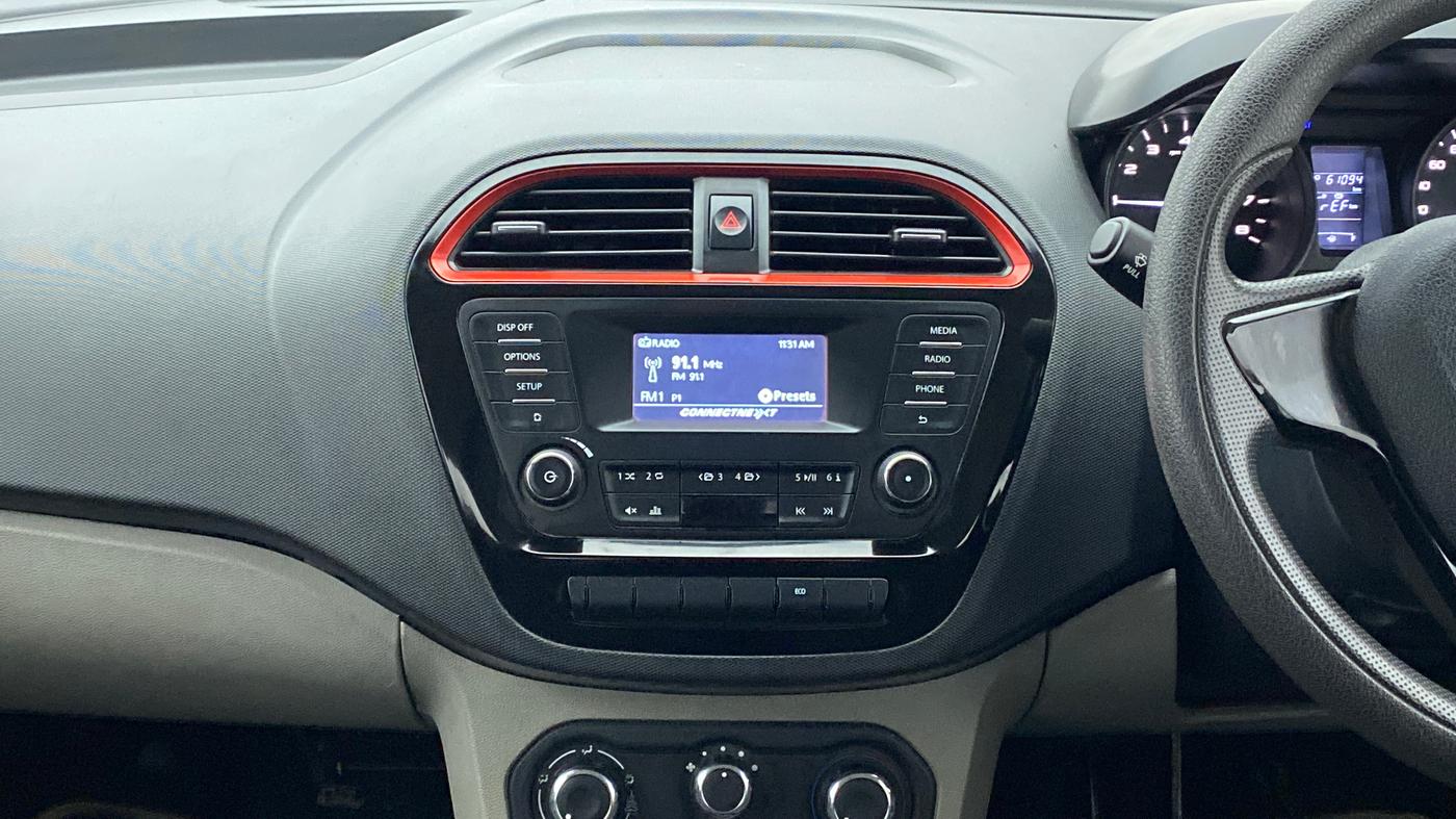 2017 Tata Tiago WIZZ EDITION PETROL, Petrol, Manual, 61,157 km, Air Conditioner