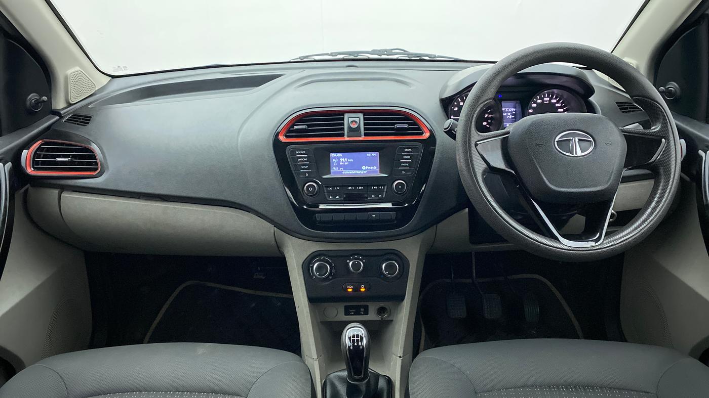 2017 Tata Tiago WIZZ EDITION PETROL, Petrol, Manual, 61,157 km, Dashboard