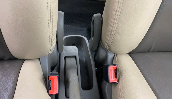 2013 Hyundai i10 MAGNA 1.2, Petrol, Manual, 32,147 km, Driver Side Adjustment Panel