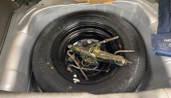 2013 Hyundai i10 MAGNA 1.2, Petrol, Manual, 32,147 km, Spare Tyre