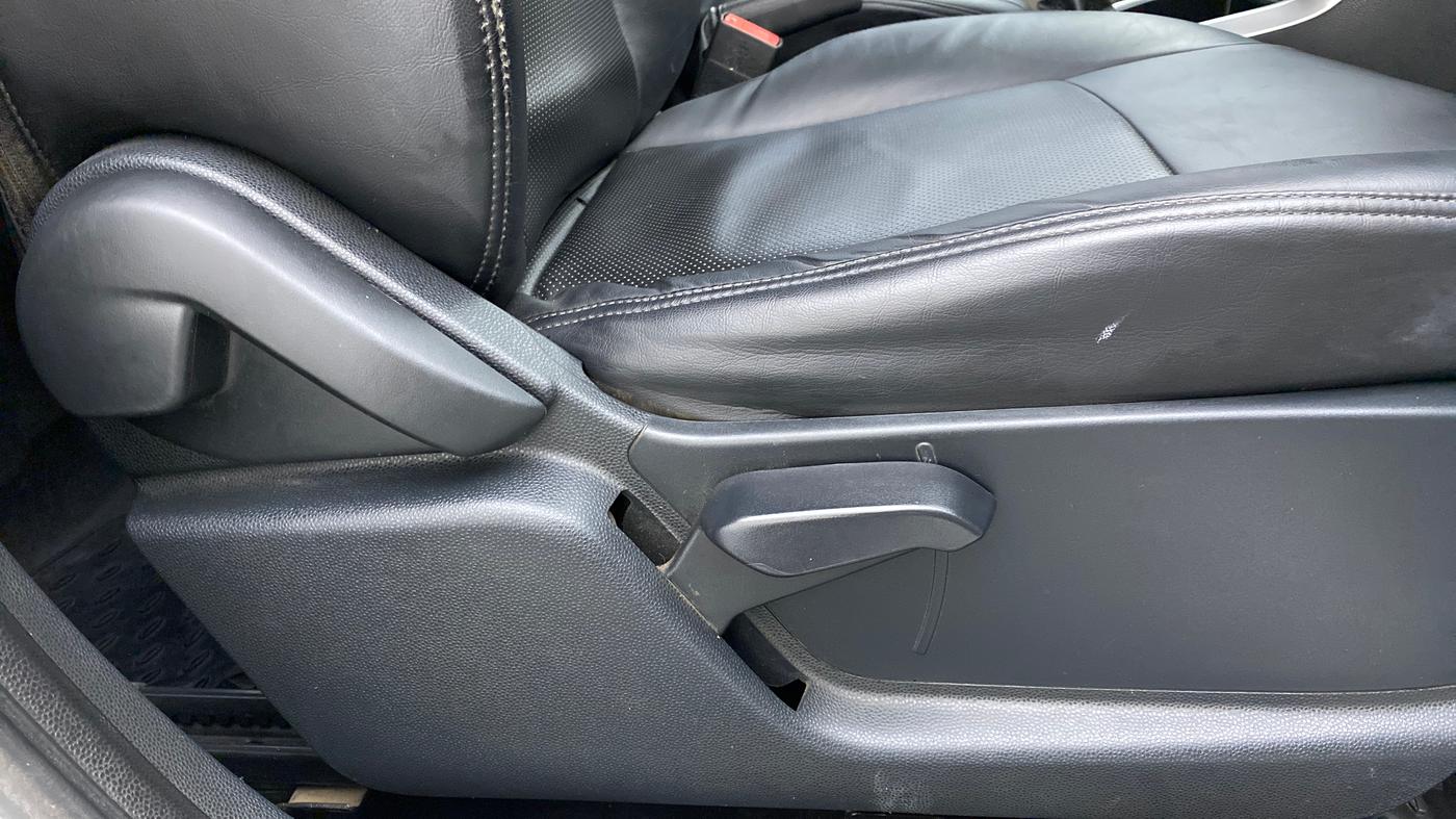 2019 Ford Ecosport 1.5TITANIUM TDCI, Diesel, Manual, 54,363 km, Driver Side Adjustment Panel