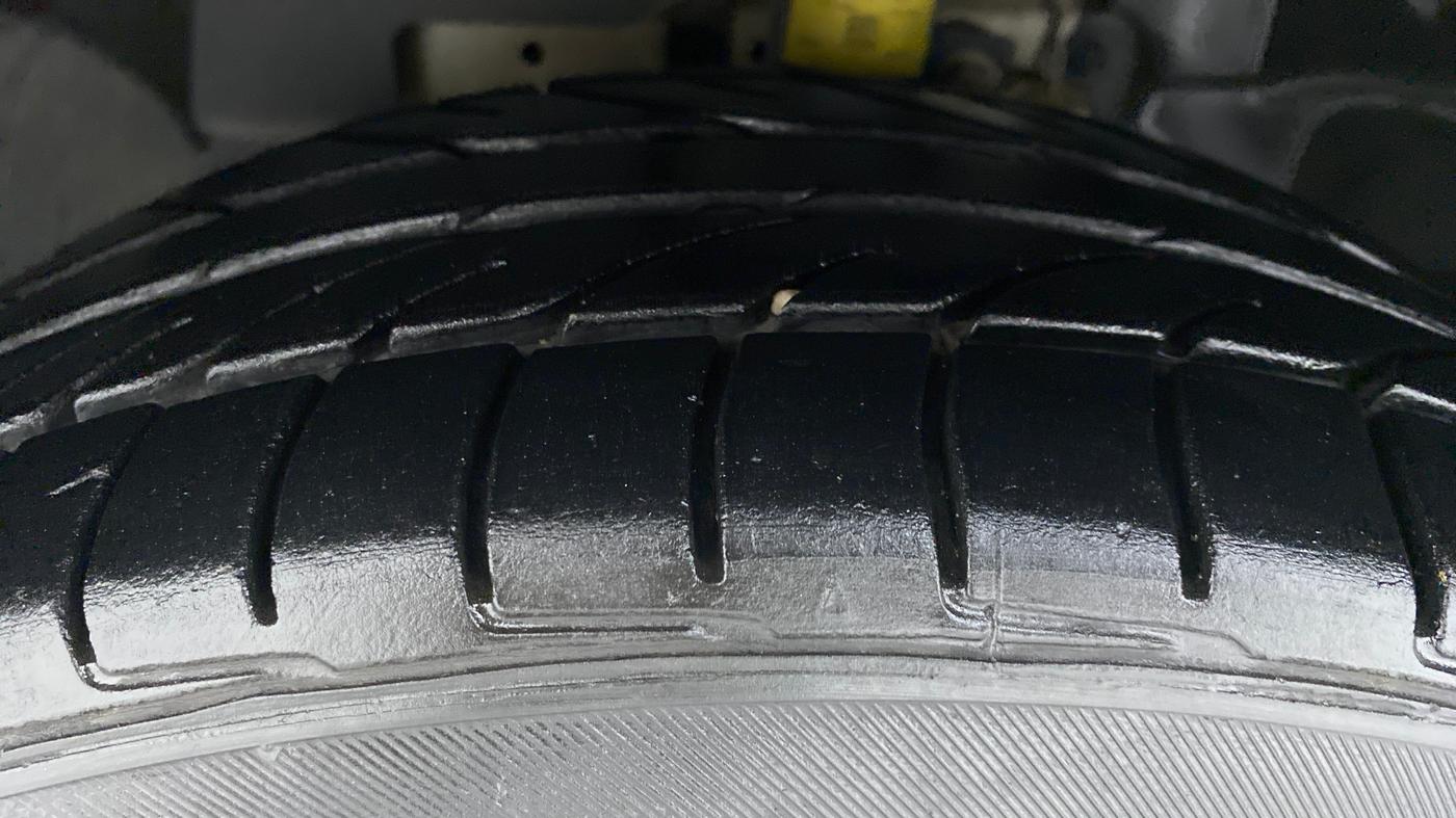 2019 Ford Ecosport 1.5TITANIUM TDCI, Diesel, Manual, 54,363 km, Left Front Tyre Tread