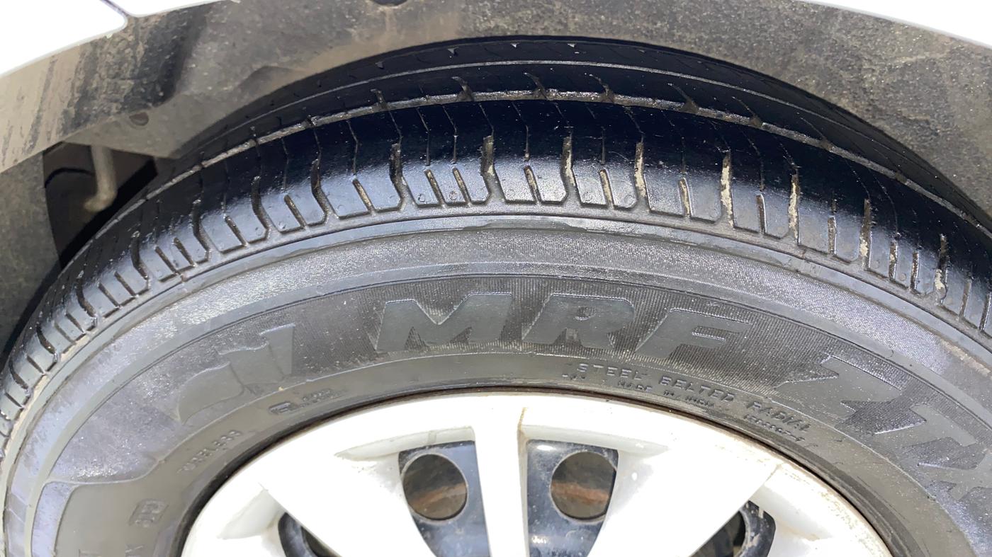 2015 Hyundai i10 SPORTZ 1.2, Petrol, Manual, 62,918 km, Right Rear Tyre Tread