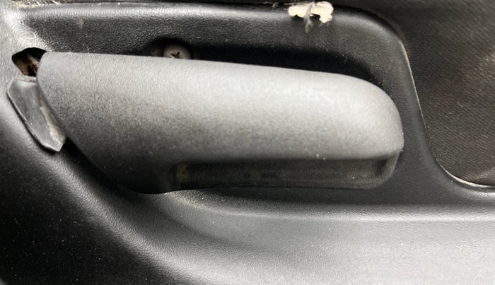 2014 Maruti Swift VDI, Diesel, Manual, 1,11,566 km, Driver Side Adjustment Panel