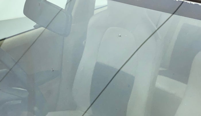 2013 Honda Amaze 1.2 SMT I VTEC, Petrol, Manual, 26,465 km, Front windshield - Minor spot on windshield