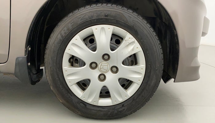 2013 Honda Amaze 1.2 SMT I VTEC, Petrol, Manual, 26,465 km, Right Front Wheel