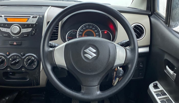 2013 Maruti Wagon R 1.0 VXI, Petrol, Manual, 44,186 km, Steering Wheel Close Up