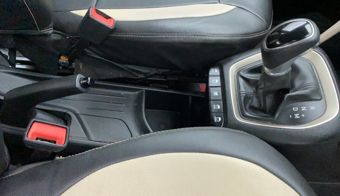 2019 Hyundai NEW SANTRO SPORTZ AMT, Petrol, Automatic, 66,791 km, Gear Lever