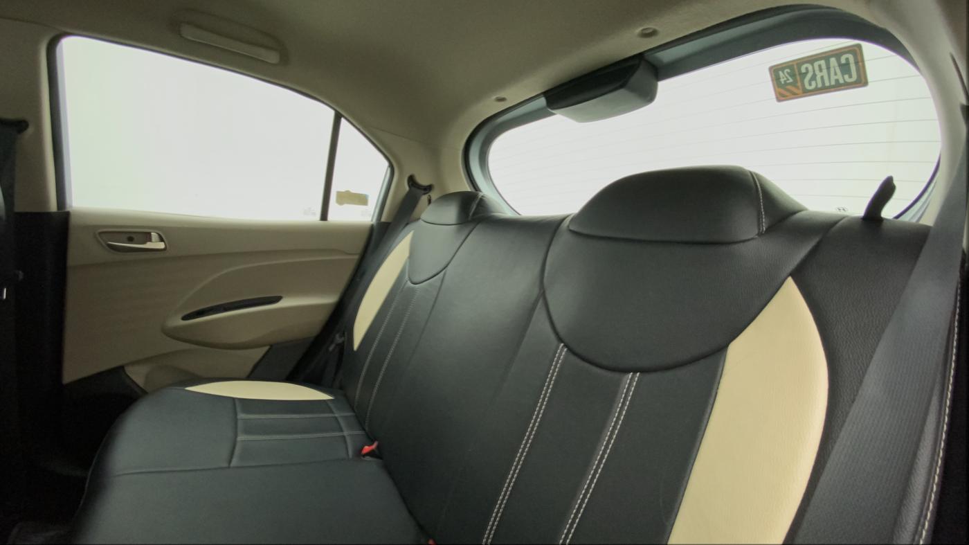 2019 Hyundai NEW SANTRO SPORTZ AMT, CNG, Automatic, 66,791 km, Right Side Rear Door Cabin