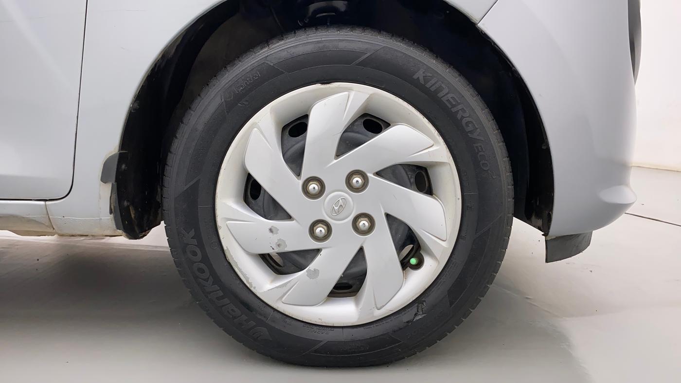 2019 Hyundai NEW SANTRO SPORTZ AMT, CNG, Automatic, 66,791 km, Right Front Wheel