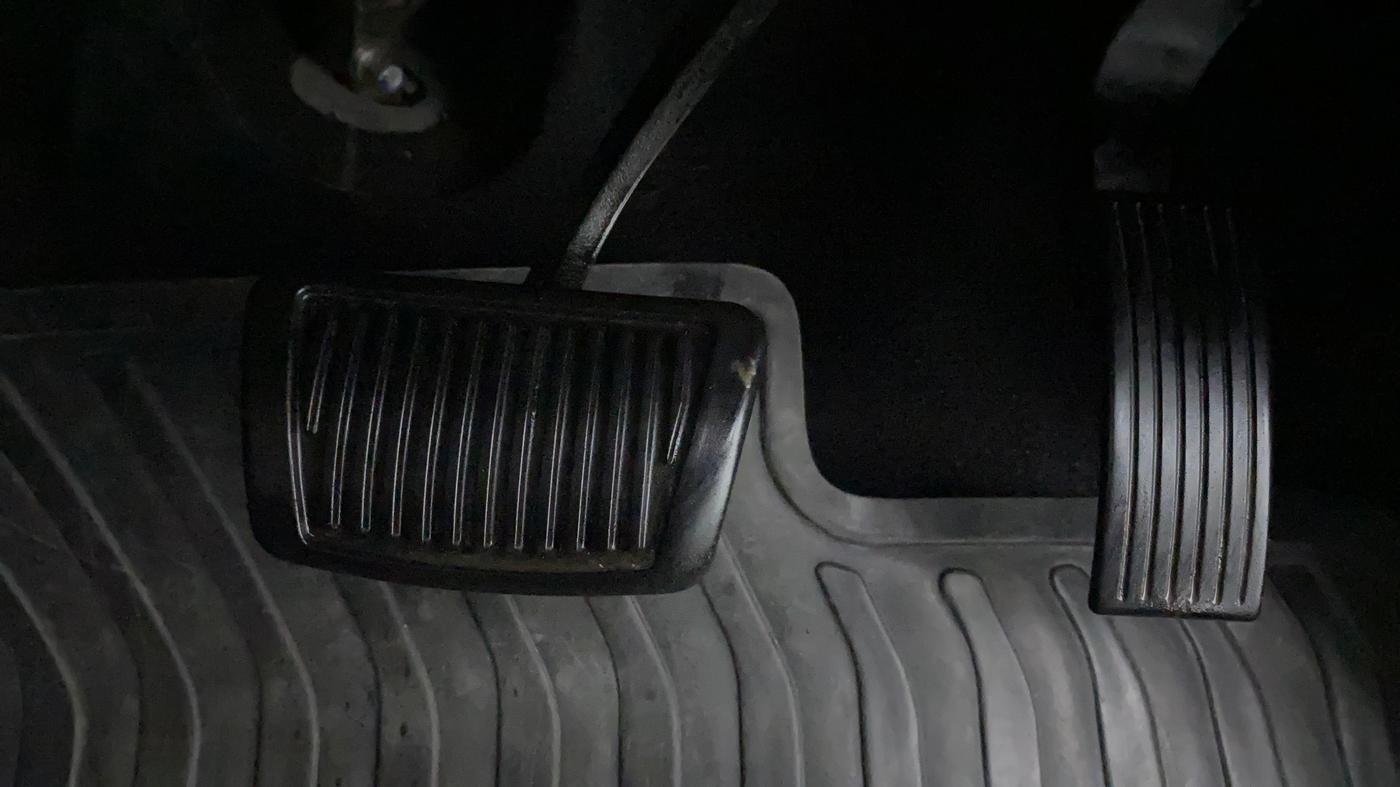 2019 Hyundai NEW SANTRO SPORTZ AMT, CNG, Automatic, 66,791 km, Pedals