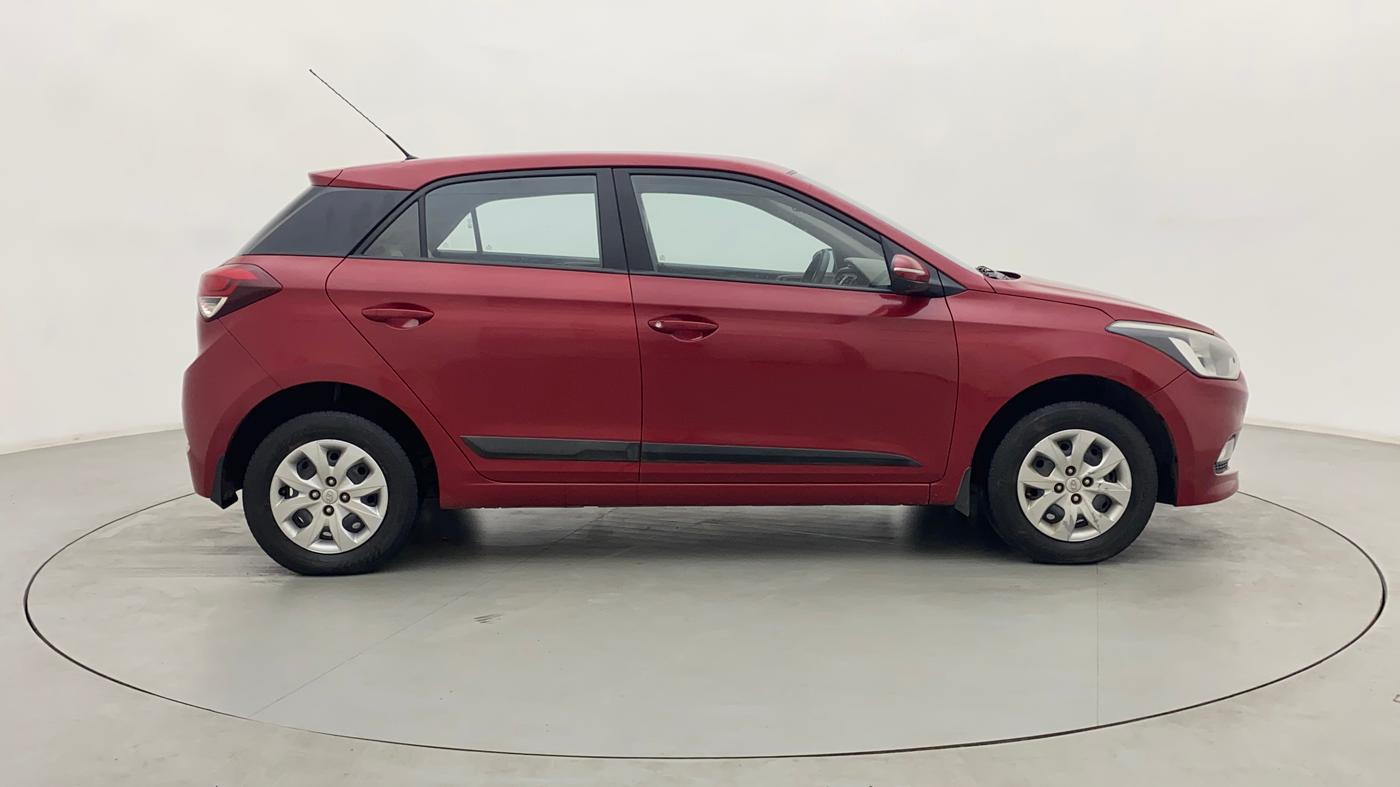 2015 Hyundai Elite i20 SPORTZ 1.2, Petrol, Manual, 71,832 km, Right Side View