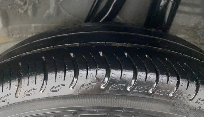 2021 Honda Amaze 1.2L I-VTEC VX, Petrol, Manual, 37,738 km, Left Rear Tyre Tread