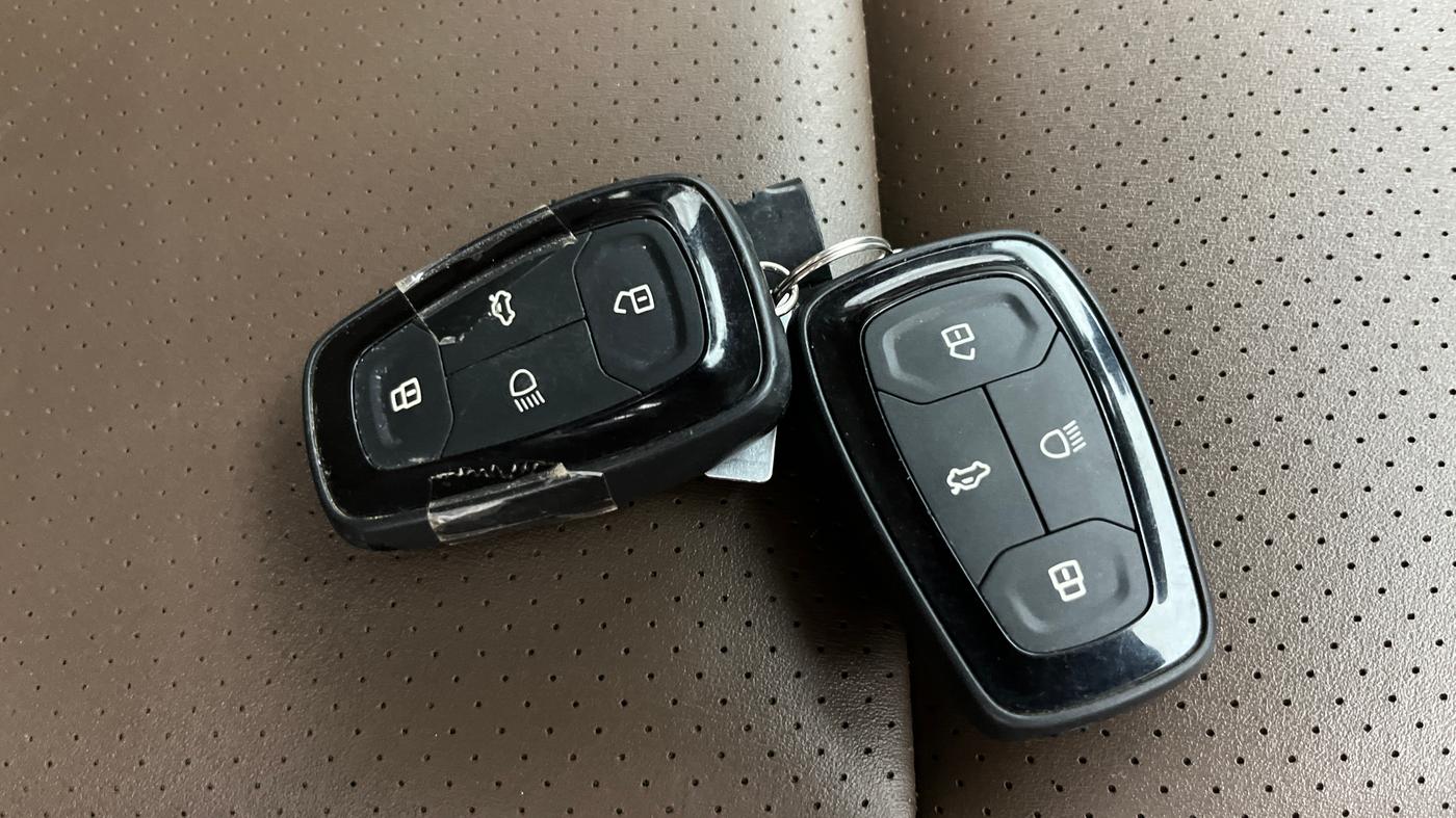 2021 Tata Harrier XZA PLUS 2.0L DUAL TONE, Diesel, Automatic, 53,205 km, Key Close Up