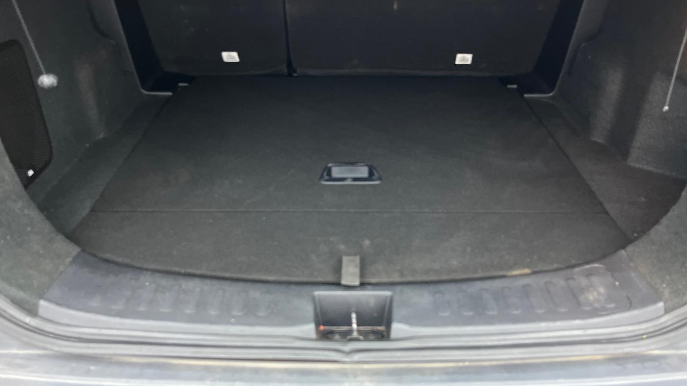 2021 Tata Harrier XZA PLUS 2.0L DUAL TONE, Diesel, Automatic, 53,205 km, Boot Inside