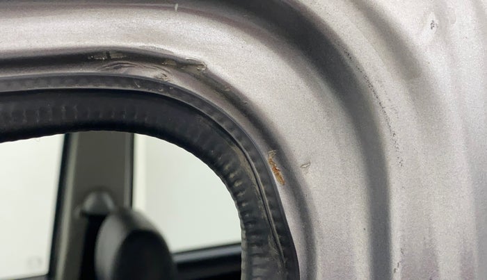 2014 Maruti Wagon R 1.0 VXI, Petrol, Manual, 94,963 km, Left A pillar - Slight discoloration