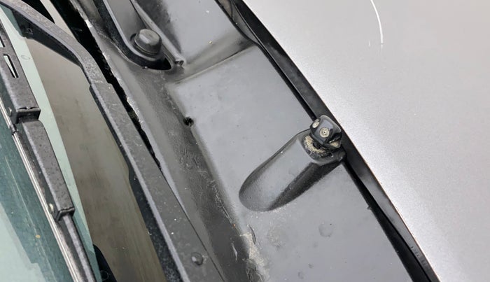 2014 Maruti Wagon R 1.0 VXI, Petrol, Manual, 94,963 km, Front windshield - Wiper nozzle not functional