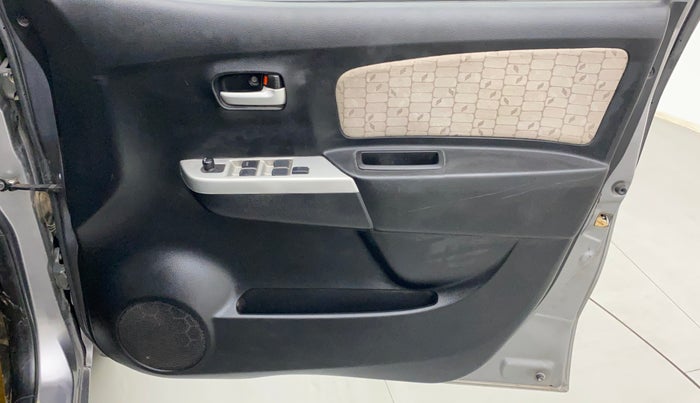 2014 Maruti Wagon R 1.0 VXI, Petrol, Manual, 94,963 km, Driver Side Door Panels Control