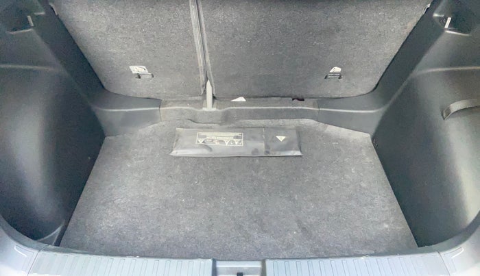 2022 Skoda KUSHAQ AMBITION 1.0L TSI MT, Petrol, Manual, 16,171 km, Boot Inside