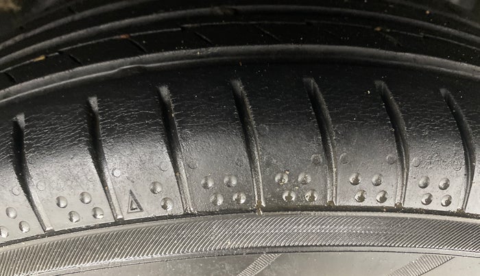 2013 Honda Brio S MT, Petrol, Manual, 57,028 km, Left Rear Tyre Tread