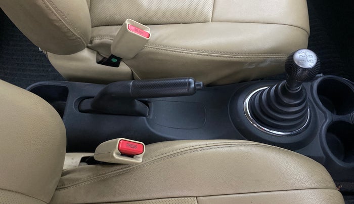 2013 Honda Brio S MT, Petrol, Manual, 57,028 km, Gear Lever