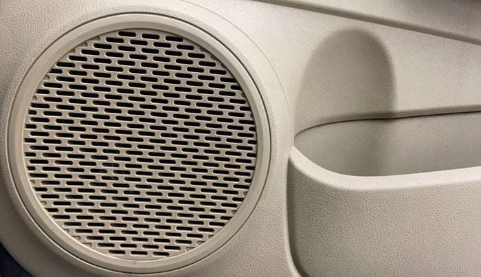 2015 Honda Brio VX MT, Petrol, Manual, 55,918 km, Speaker