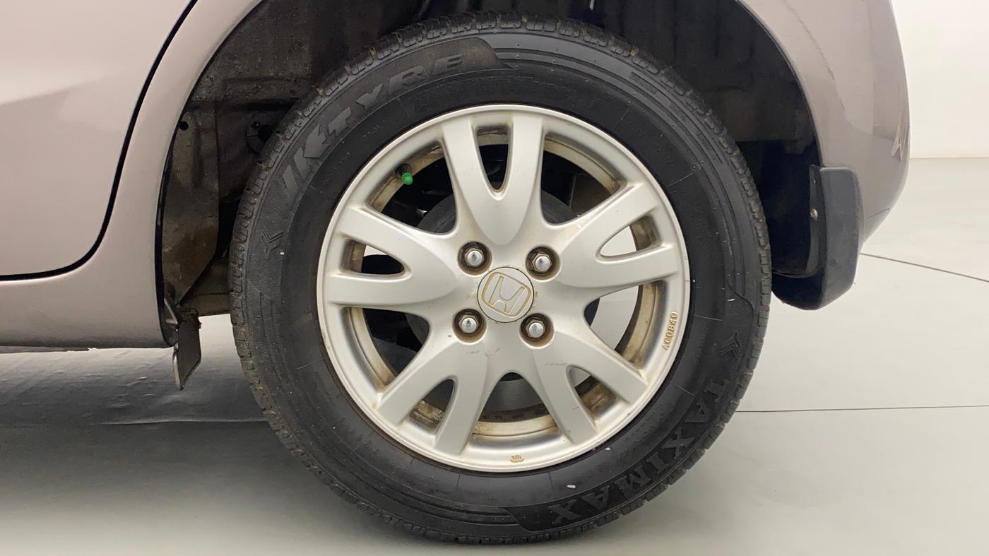 2015 Honda Brio VX MT, Petrol, Manual, 55,918 km, Left Rear Wheel