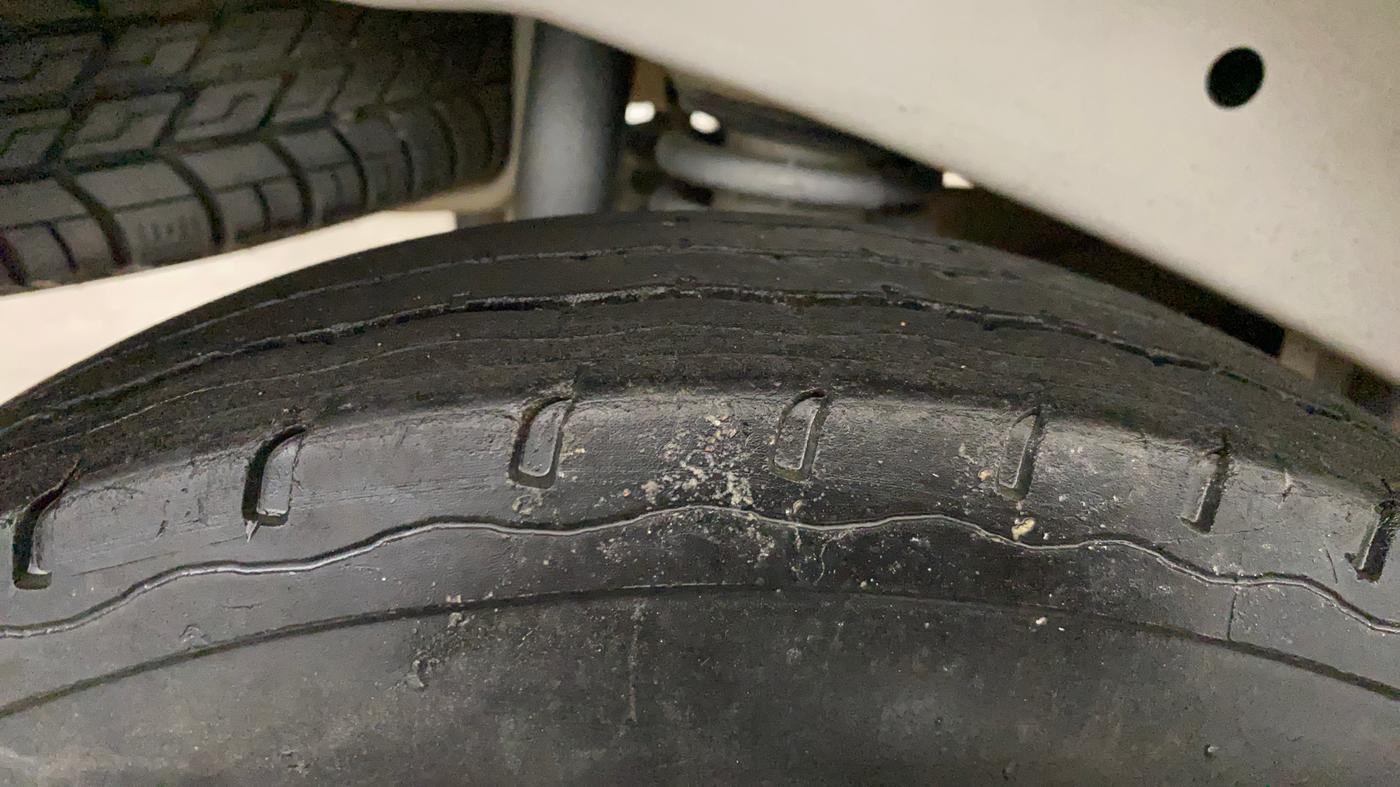 2022 Maruti Eeco 7 STR STD(O), Petrol, Manual, 55,016 km, Right Rear Tyre Tread