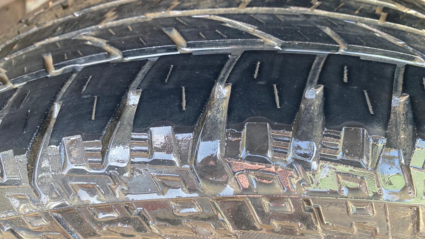 2013 Renault Duster 85 PS RXL DIESEL, Diesel, Manual, 92,584 km, Left Rear Tyre Tread