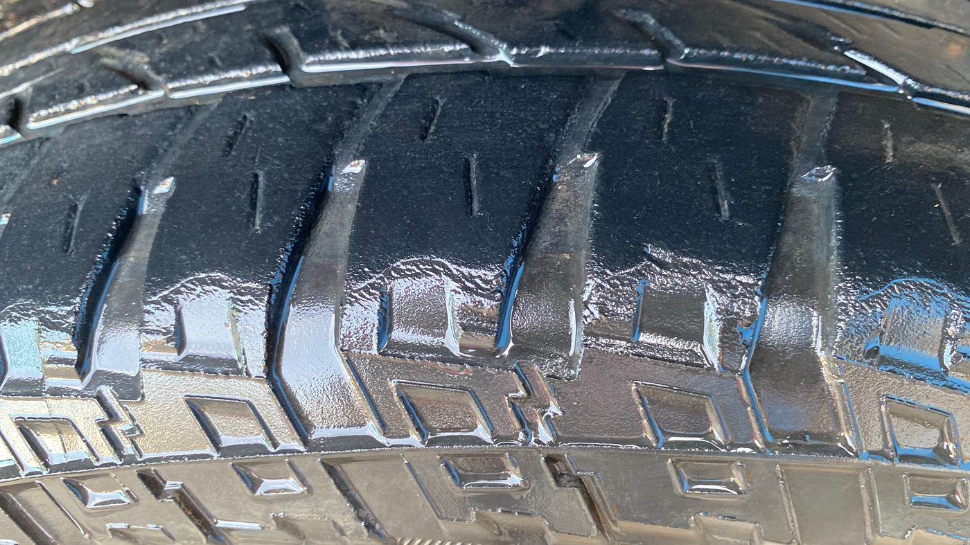 2013 Renault Duster 85 PS RXL DIESEL, Diesel, Manual, 92,584 km, Right Front Tyre Tread