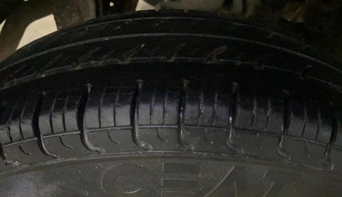 2017 Maruti Alto 800 LXI, Petrol, Manual, 42,287 km, Right Rear Tyre Tread