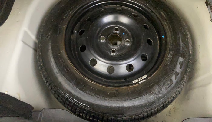 2017 Maruti Swift Dzire VXI (O), Petrol, Manual, 93,016 km, Spare Tyre