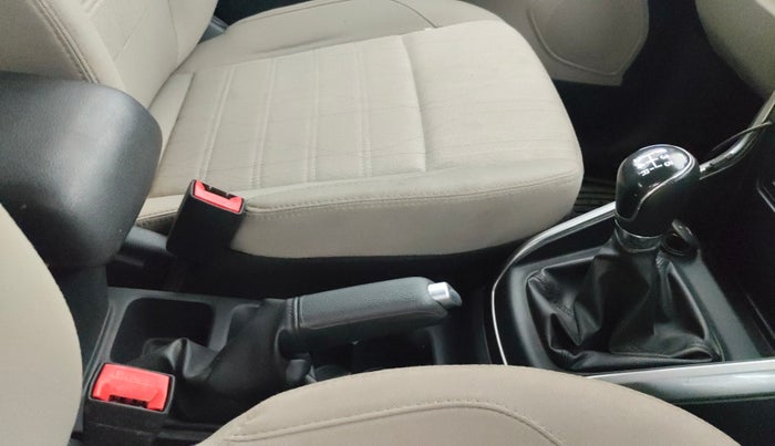 2019 Ford Ecosport TITANIUM + 1.5L PETROL, Petrol, Manual, 45,107 km, Gear Lever