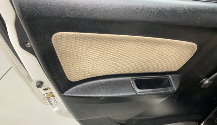 2018 Maruti Wagon R 1.0 LXI CNG, CNG, Manual, 85,225 km, Rear left door - Trim has minor damage