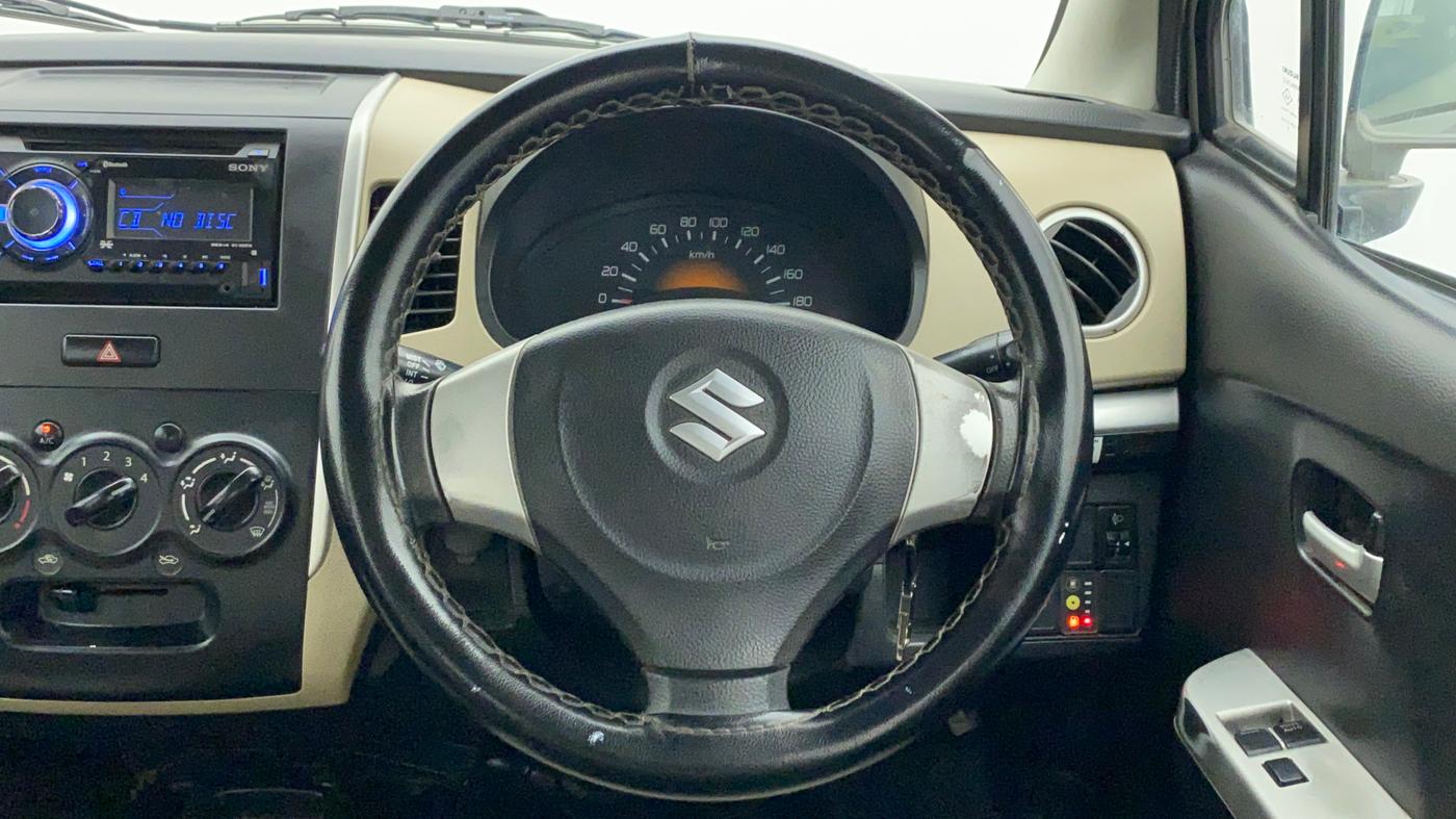 2018 Maruti Wagon R 1.0 LXI CNG, CNG, Manual, 85,225 km, Steering Wheel Close Up