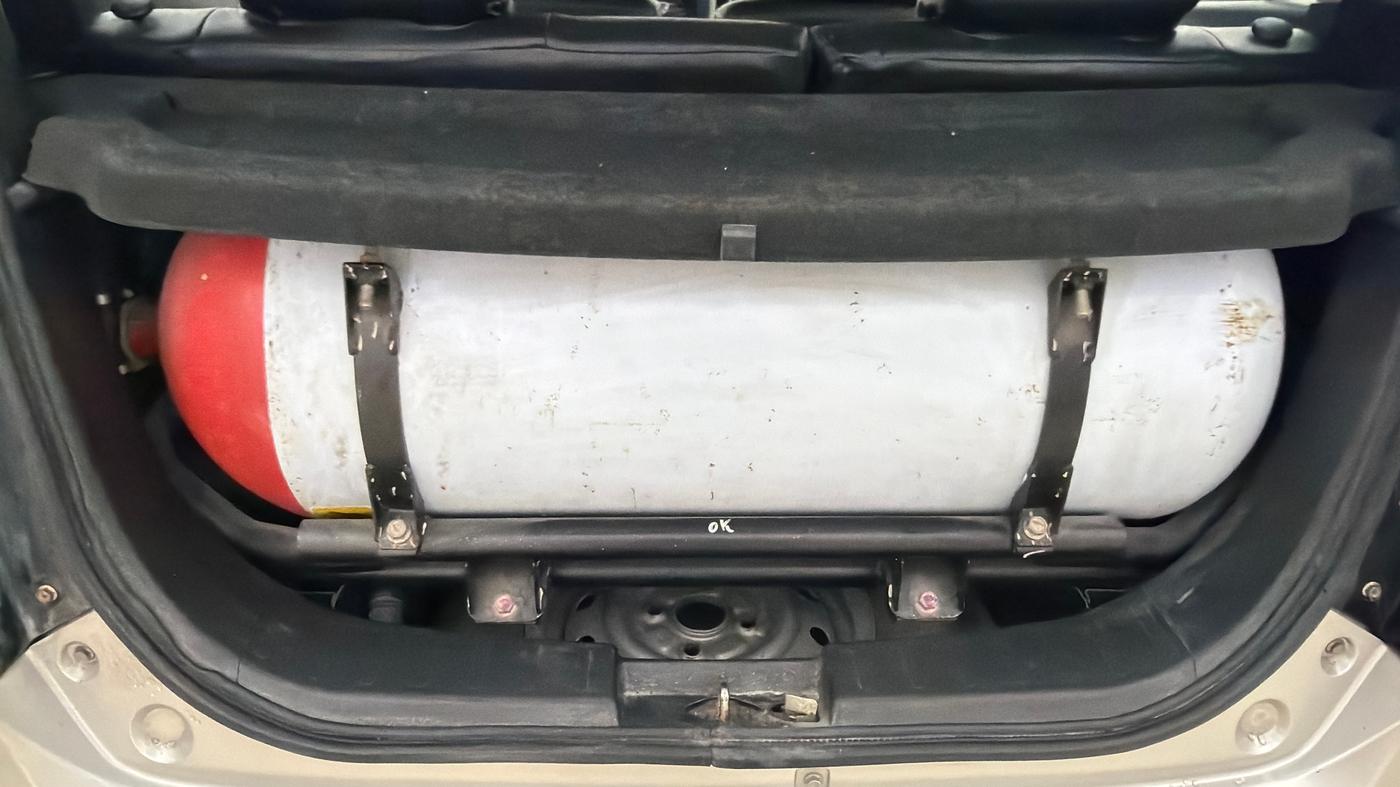2018 Maruti Wagon R 1.0 LXI CNG, CNG, Manual, 49,012 km, Boot Inside