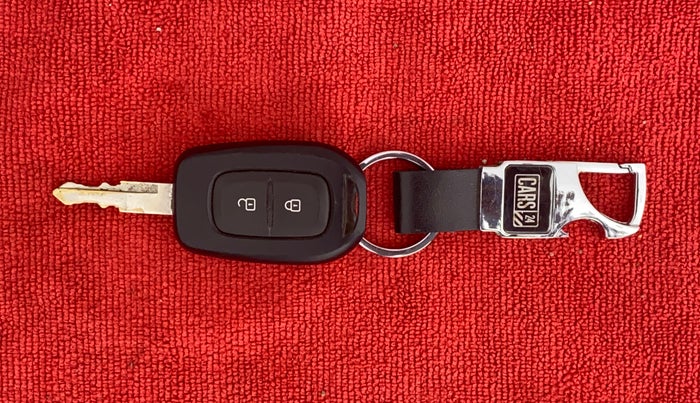 2018 Renault Kwid RXT, Petrol, Manual, 15,488 km, Key Close Up