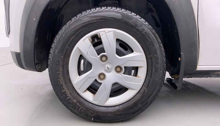 2018 Renault Kwid RXT, Petrol, Manual, 15,488 km, Left Front Wheel