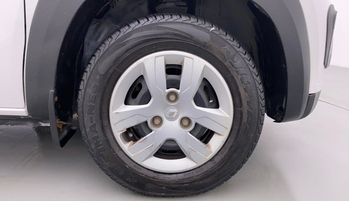 2018 Renault Kwid RXT, Petrol, Manual, 15,488 km, Right Front Wheel