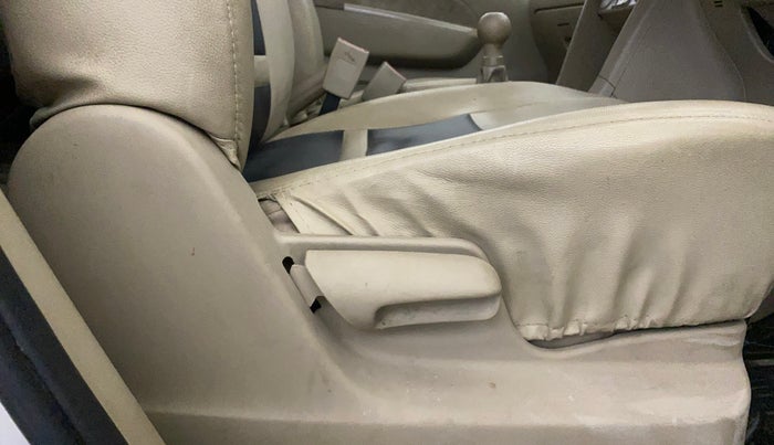 2015 Maruti Ertiga VXI, Petrol, Manual, 51,496 km, Driver Side Adjustment Panel