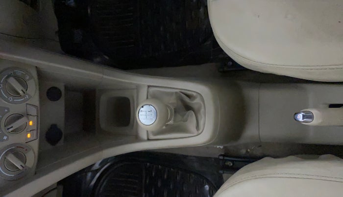 2015 Maruti Ertiga VXI, Petrol, Manual, 51,496 km, Gear Lever