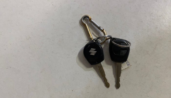 2015 Maruti Ertiga VXI, Petrol, Manual, 51,496 km, Key Close Up