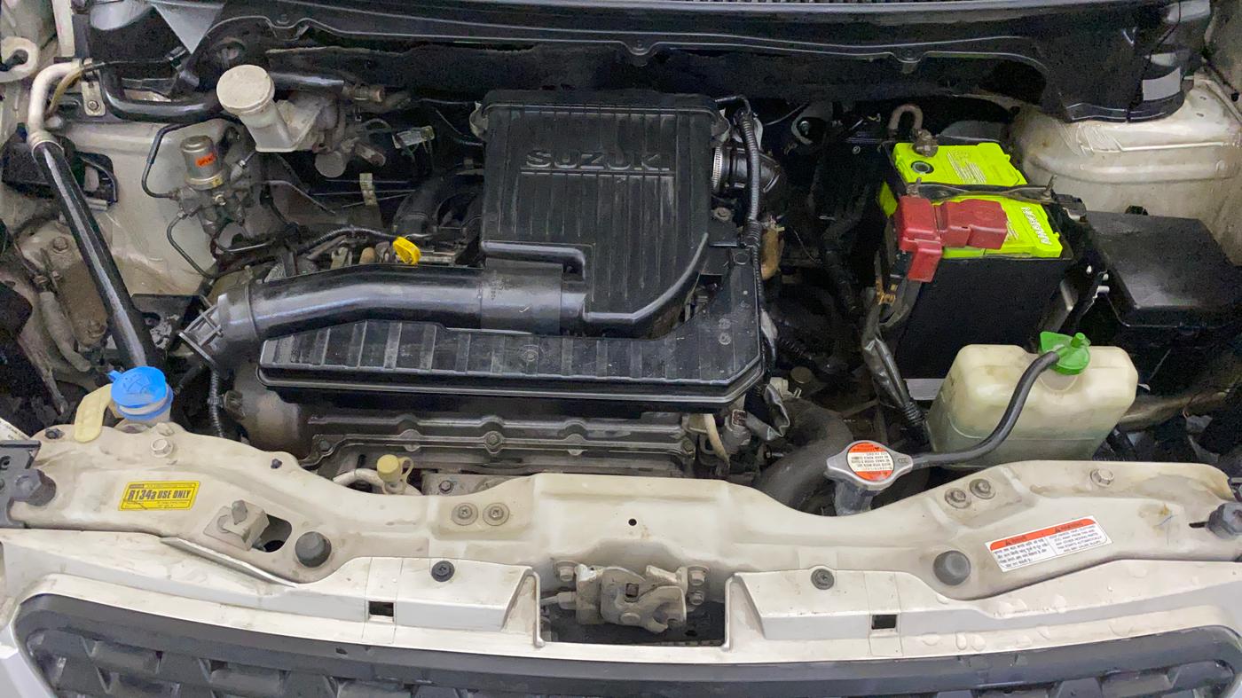 2015 Maruti Ertiga VXI, Petrol, Manual, 51,496 km, Engine View