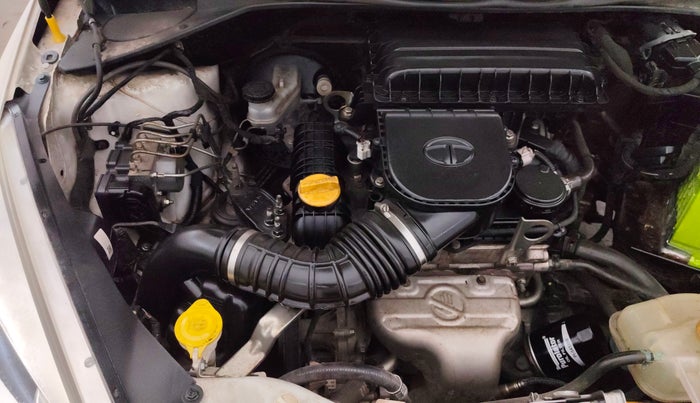 2018 Tata TIAGO NRG PETROL, Petrol, Manual, 66,998 km, Engine View - Right