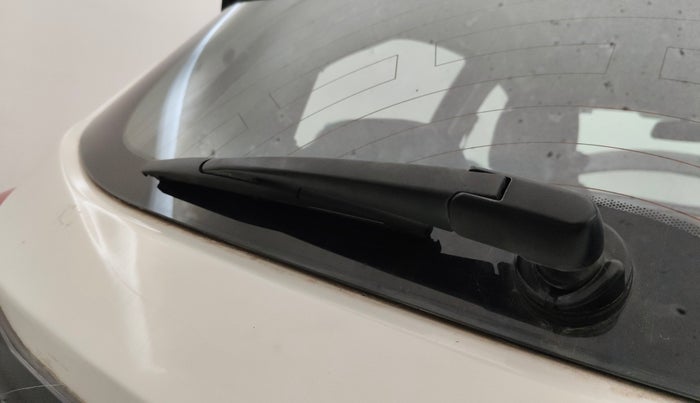 2018 Tata TIAGO NRG PETROL, Petrol, Manual, 66,998 km, Rear Wiper