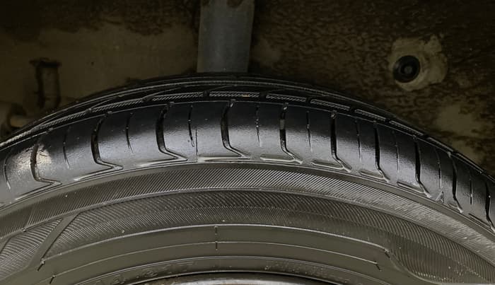 2015 Maruti Celerio VXI, Petrol, Manual, 53,244 km, Right Rear Tyre Tread