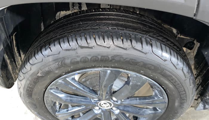 2024 Toyota Urban Cruiser Taisor G 1.0 Petrol AT, Petrol, Automatic, 6,705 km, Right Rear Tyre Tread